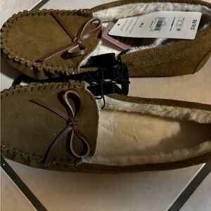 Women's Brown Moccasin Slippers 7W
